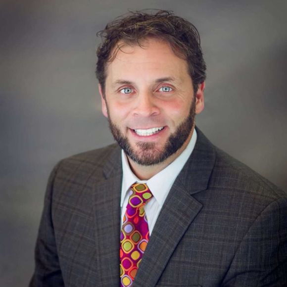 Meet your Posher, Louie - Picture 2 of 2